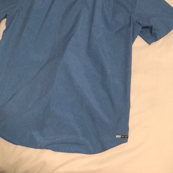 Hurley/Nike lightweight short sleeve button up L - Picture 3 of 4